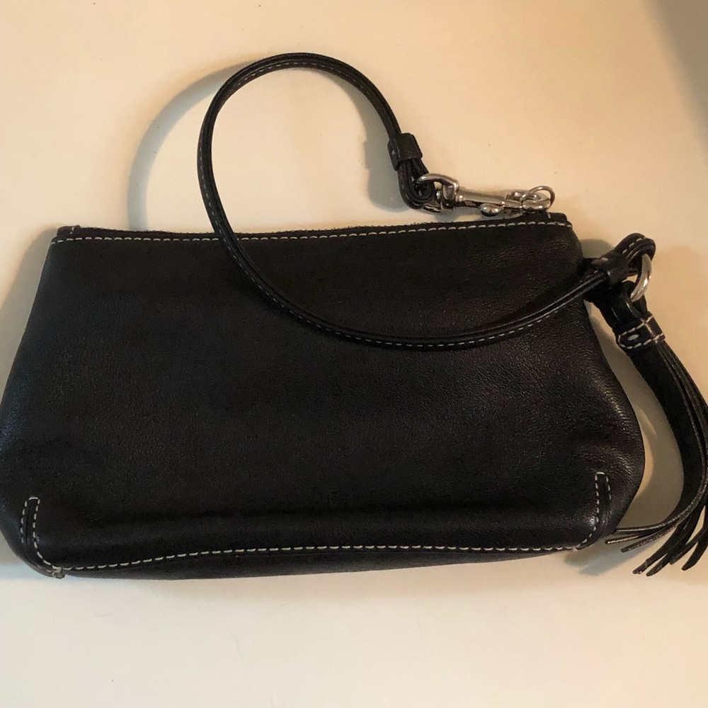 Leather Coach Wristlet with card holder - Picture 2 of 6